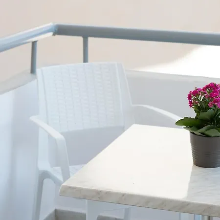 City Center Stylish Studios * Rethymno